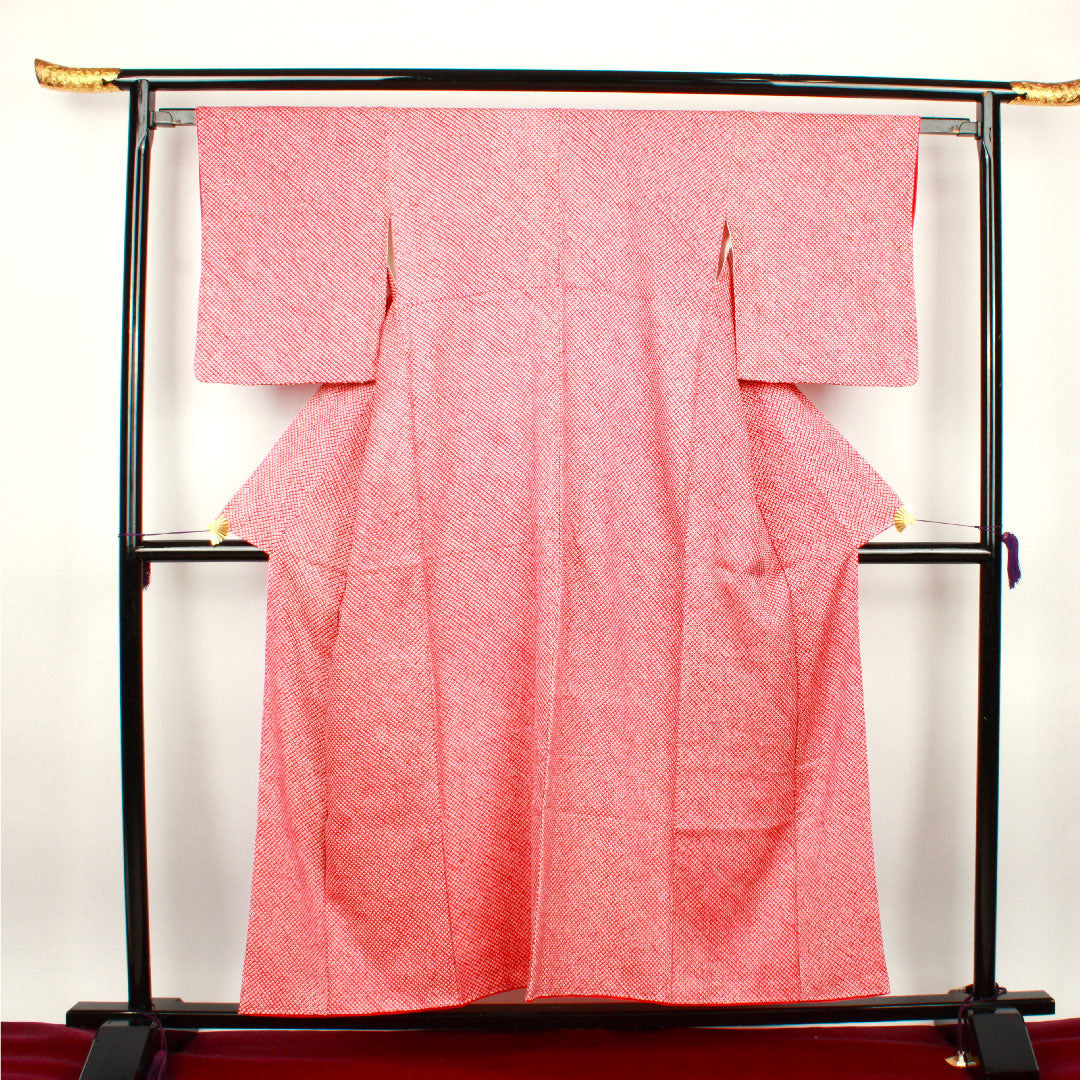 小紋 身丈155cm 裄丈61.5cm 袷 茜色 総絞り しつけ糸あり 正絹 Sランク 赤系 1115002232312