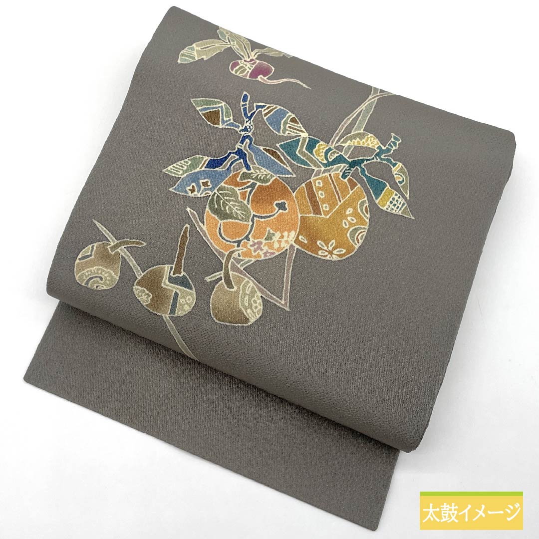 名古屋帯 灰色(はいいろ) ちりめん地 染め帯 野菜 帯丈374cm 正絹 Sランク ポイント柄 カジュアル グレー系 1124007572322 名古屋仕立て