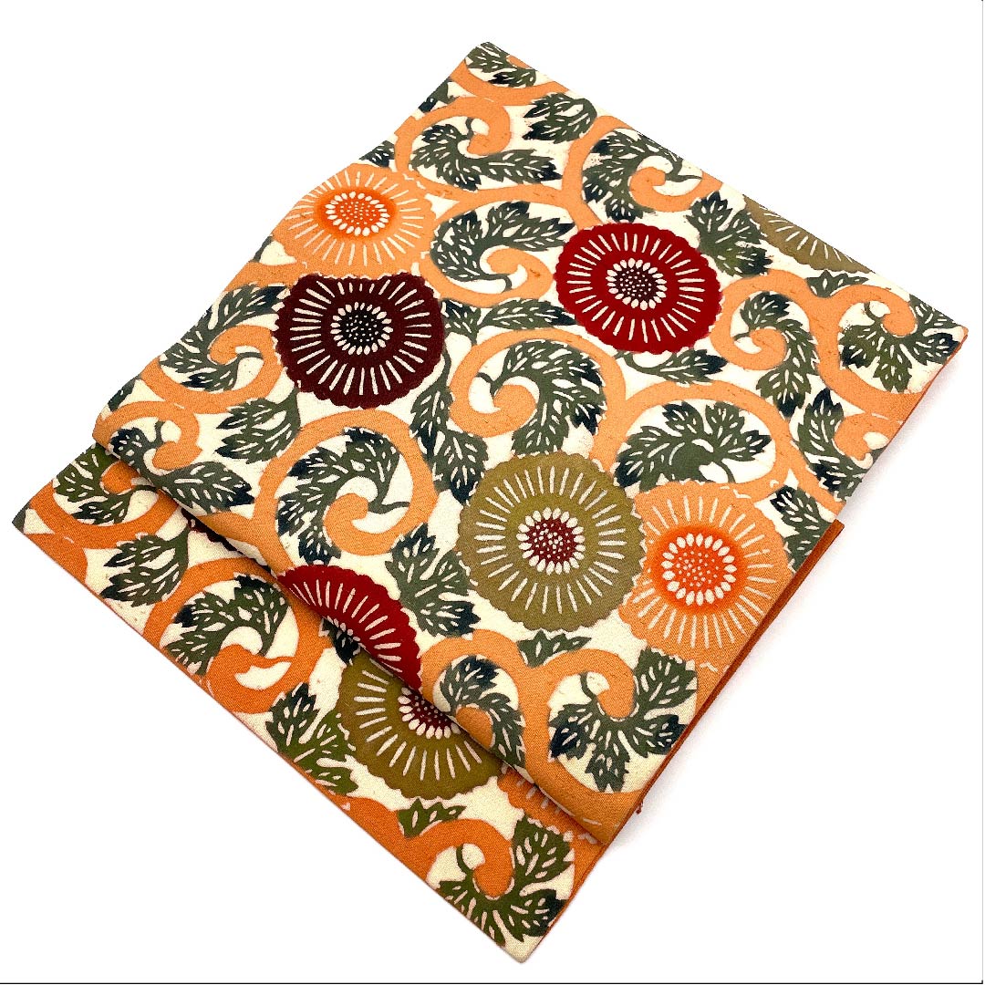 名古屋帯 生成り色 型染 花唐草 帯丈325cm 正絹 Sランク 全通 カジュアル 白系 1124003602311 名古屋仕立て