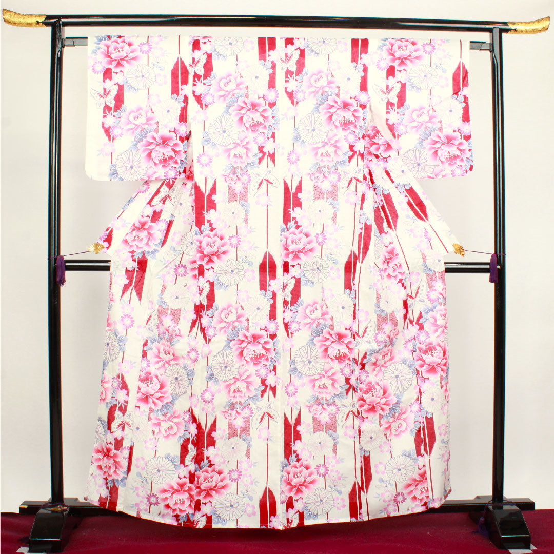 浴衣 草花模様 木綿 Sランク 単衣 身丈161.5cm 裄丈65.5cm 白系 1118001472411