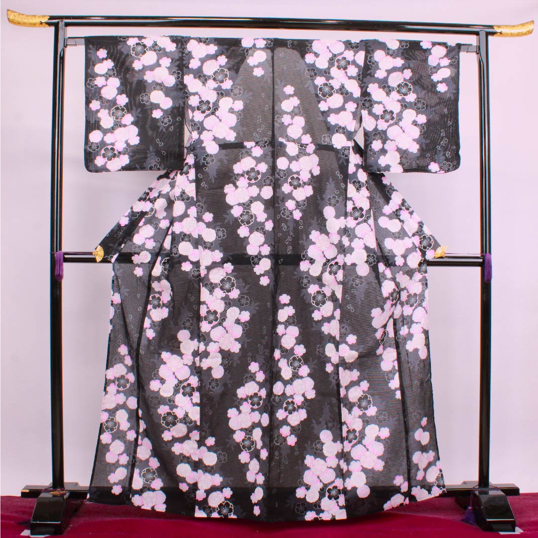 浴衣 黒色 桜 ラメ 木綿 Sランク 単衣 身丈165cm 裄丈65.5cm 黒系 1118004272510