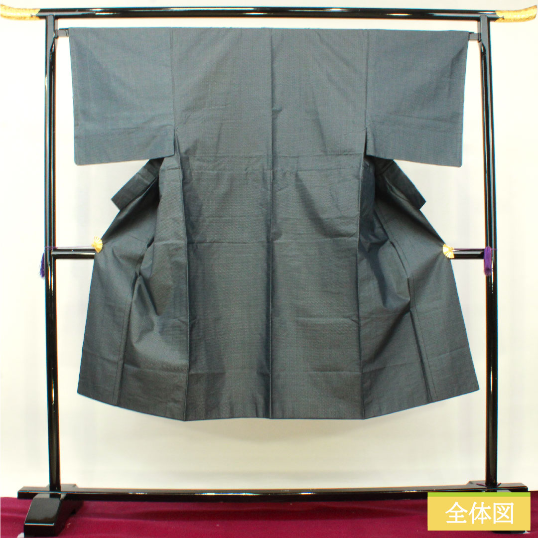 男物 正絹 身丈133cm 裄丈67.5cm 大島紬 幾何学模様 Aランク 袷 紺系 1119000773318