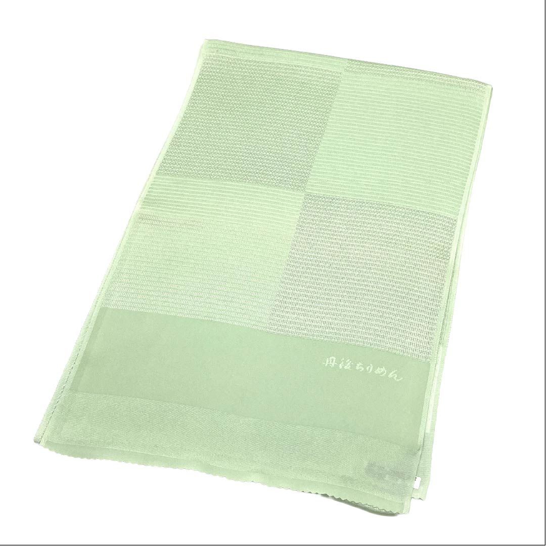 (新古品)帯揚げ 正絹 NEWランク カジュアル 薄緑色(うすみどりいろ) 丹後ちりめん 市松模様 古典柄 長さ約184cm 幅約28.5cm 緑系 1136003281919