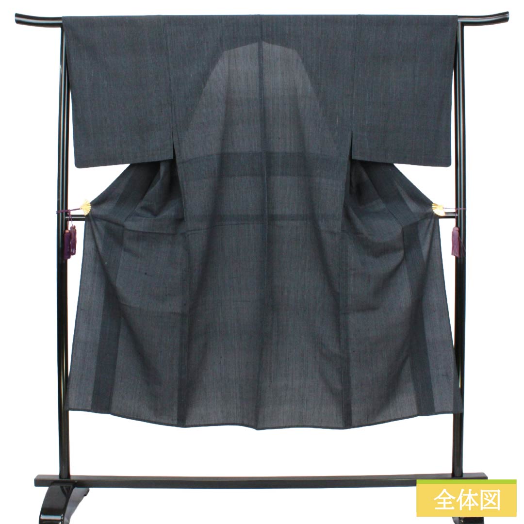 男物 正絹 Sランク 身丈142.5cm 裄丈65.5cm 紬地 格子 単衣 グレー系 1119001962422