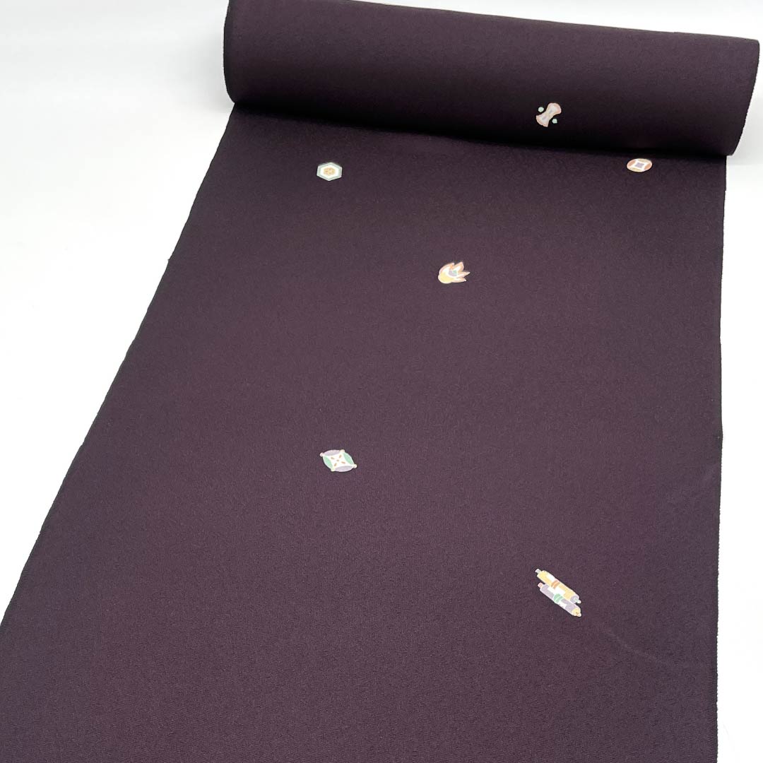 反物 小紋 正絹 紫烏色(しうしょく) 丹後ちりめん 宝尽くし 古典柄 NEWランク 紫系 1130001221920