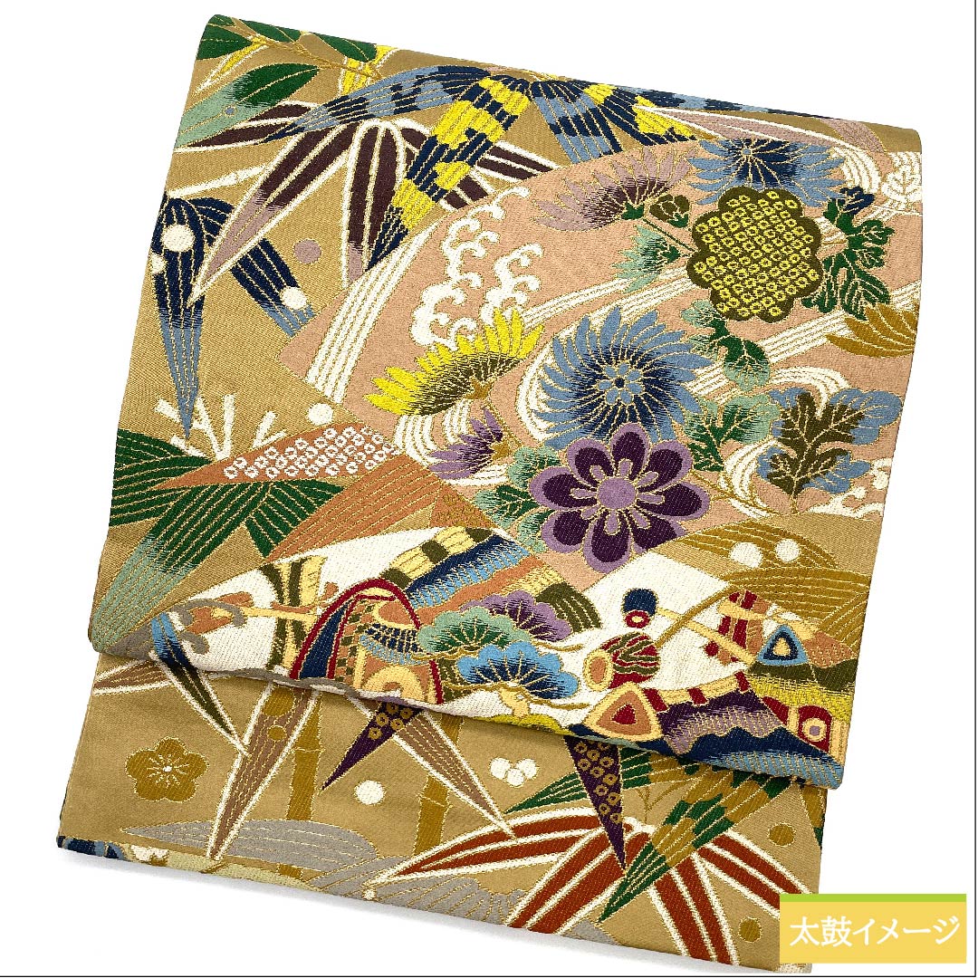 袋帯 胡桃色(くるみいろ) 白綾苑大庭 吉祥文様 松竹梅 帯丈418cm 正絹 Sランク 六通 フォーマル ベージュ系 1123010132325