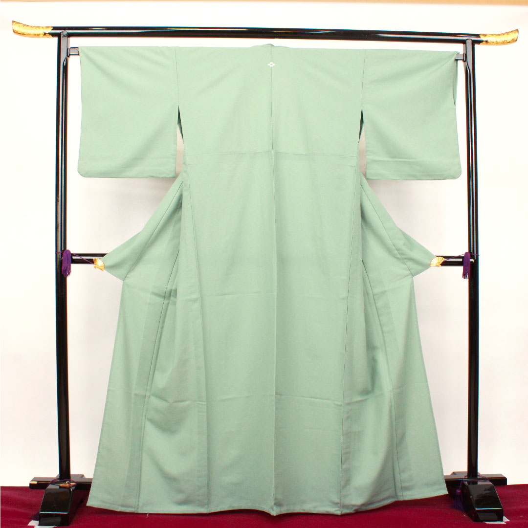 色無地 ポリエステル 錆青磁色 洗える着物 素無地 組み井桁 身丈166cm 裄丈68cm 袷 Aランク 緑系 1114000773519