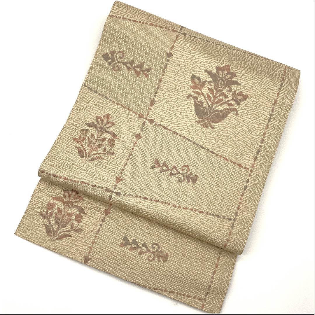 名古屋帯 尾花色 唐花 変わり市松 帯丈359cm 正絹 Sランク 六通 カジュアル ベージュ系 1124005132325 名古屋仕立て