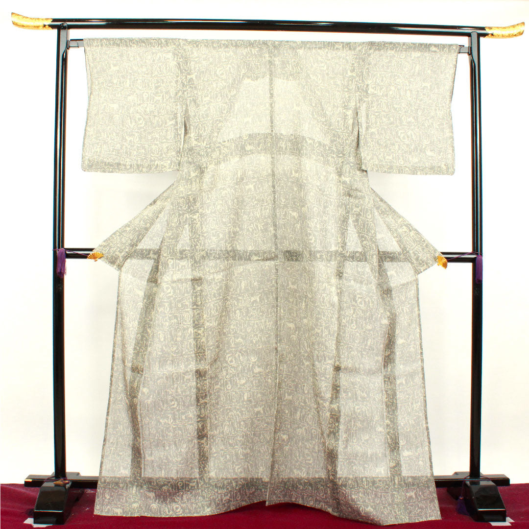 夏物 正絹 小紋 身丈167.5cm 裄丈66.5cm 絹鼠色(きぬねずいろ) 幾何学模様 紗 Aランク グレー系 1132001493522