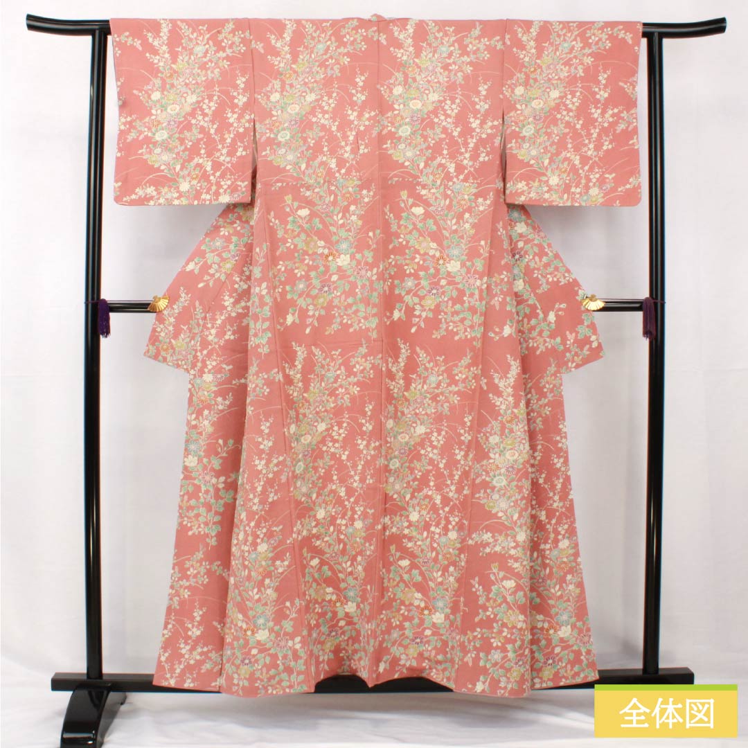 小紋 正絹 身丈156cm 裄丈62.5cm 袷 浅蘇芳色(あさきすおういろ) 草花模様 Aランク ピンク系 1115005083313