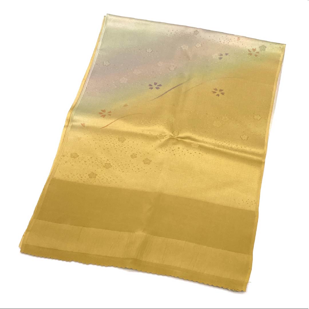 Obiage (kimono sash tie) pure silk S-rank semi-formal, kikarakami-iro (yellow-orange), kasumi-bokashi (hazy gradation) cherry blossoms and plums, length approx. 171cm, width approx. 29cm, yellow, 1136004602923
