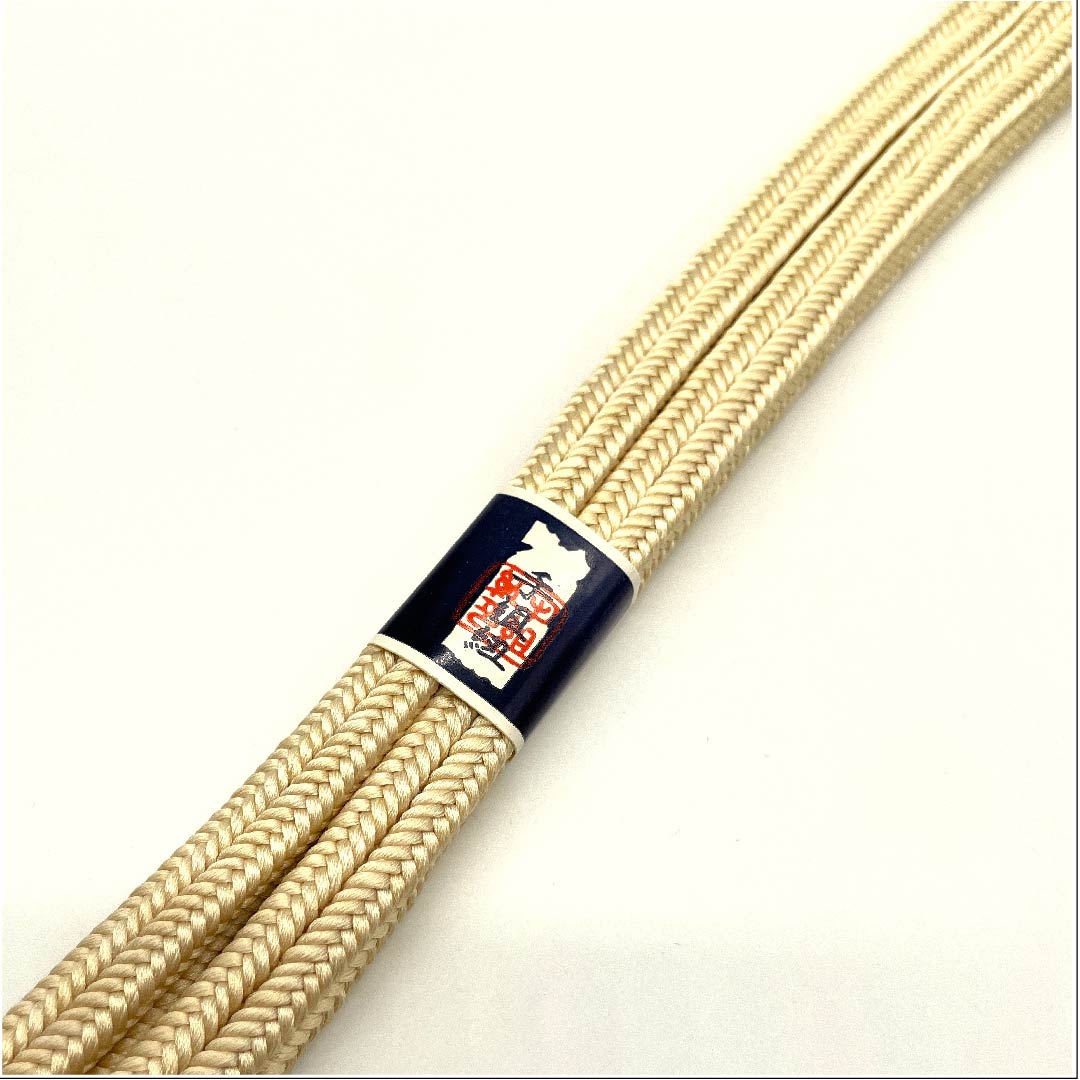 (New old stock) Obijime (belt fastener) Pure silk, quarter-length string, light egg color, hand-woven string, crown string, Kyoto-style obi fastener, length approx. 136cm, width approx. 1cm, casual, S rank, beige, 1135000032325