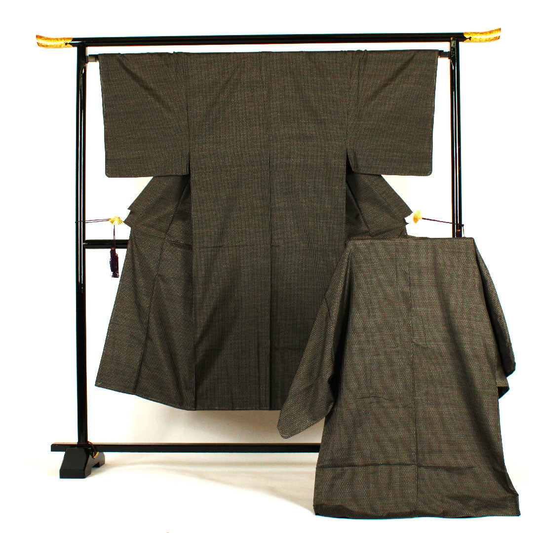 男物 身丈144cm 裄丈67cm 大島紬 アンサンブル 正絹 Sランク 袷 黒系 1119000202410