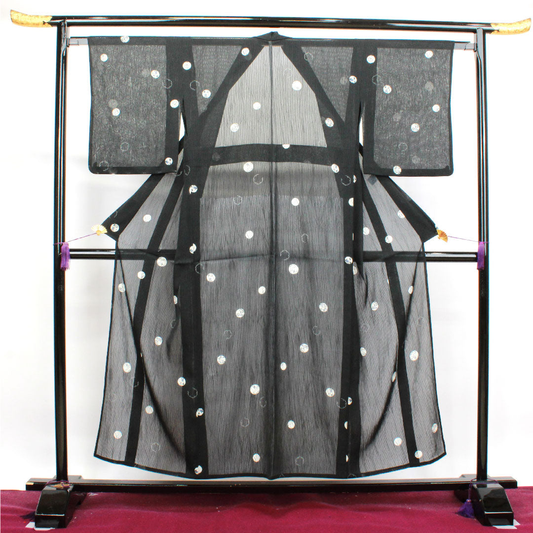 夏物 ポリエステル 小紋 身丈153.5cm 裄丈62.5cm 洗える着物 竪絽(たてろ) 雪輪 草花模様 絽 Sランク 黒系 1132000432210