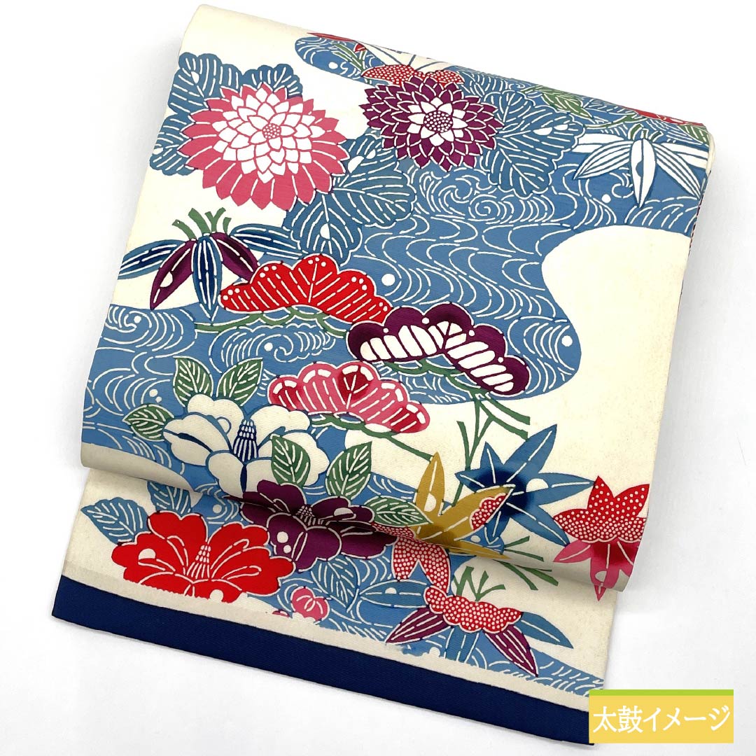 [極美品] 紅型　名古屋帯　正絹　白　紺　梅　紅葉　唐草　洒落帯　カジュアル 極美品] 紅型 名古屋帯 正絹 白 紺 梅 紅葉 唐草 洒落帯 カジュアル