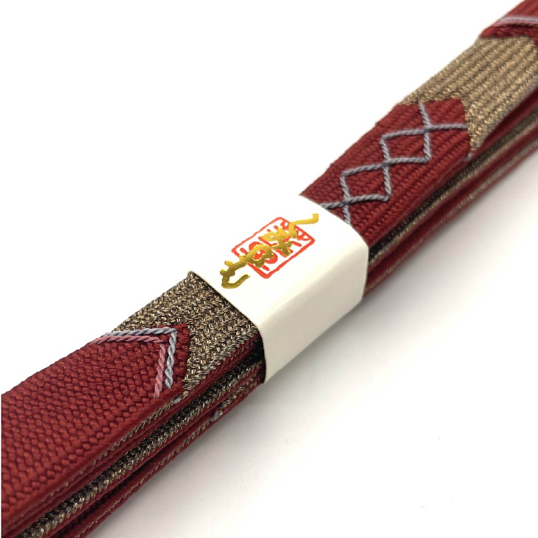 帯締め 正絹 四分紐 牛血紅色(ぎゅうけつこういろ) 矢羽根 長さ約159cm 幅約1.5cm カジュアル Sランク 茶系 1135003112314