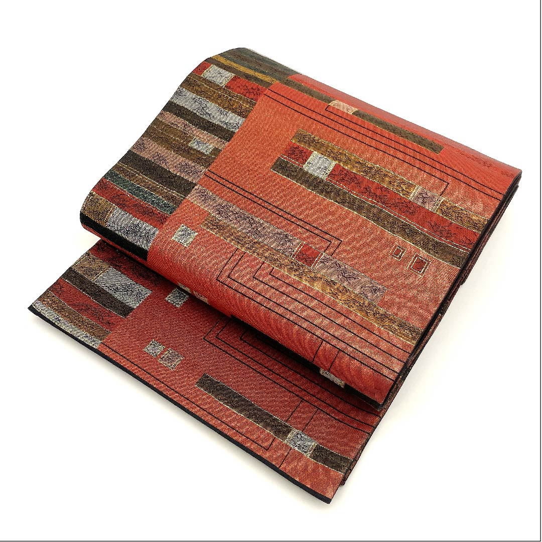 袋帯 牛血紅色(ぎゅうけつこういろ) 横段 幾何学模様 帯丈442cm 正絹 Sランク 六通 セミフォーマル 朱系 1123002752316