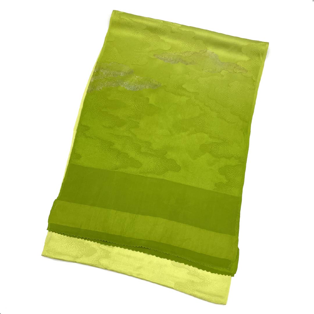 帯揚げ 正絹 フォーマル 青柳色(あおやぎいろ) 雲 古典柄 長さ約180cm 幅約30cm Sランク 緑系 1136000342919