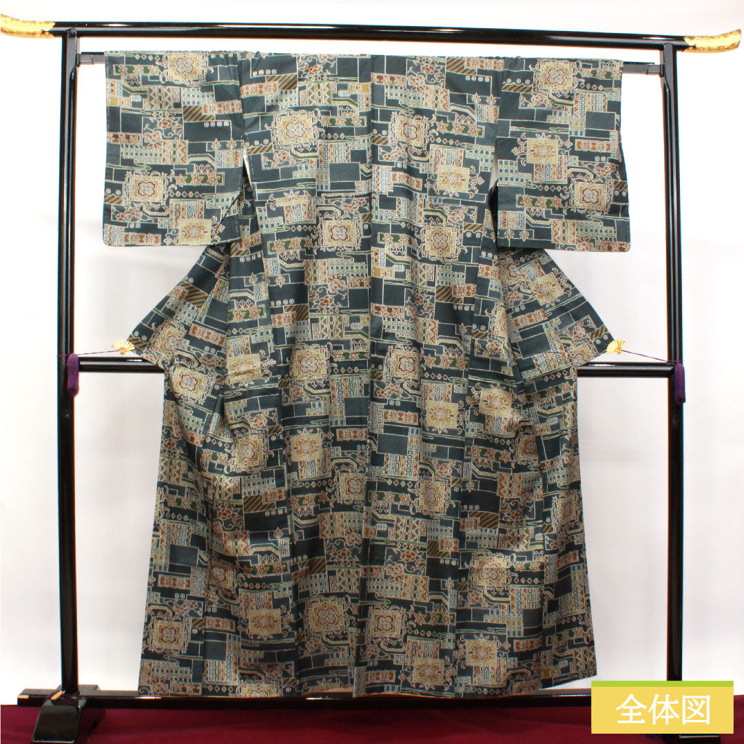 小紋 正絹 身丈156.5cm 裄丈65.5cm 袷 濃紺色 紬地 幾何学模様 しつけ糸付き Sランク 青系 1115003882317