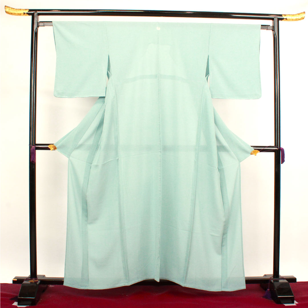 夏物 正絹 色無地 身丈159.5cm 裄丈63.5cm 砧青磁色(きぬたせいじいろ) 浮線蔦 しつけ糸付き 絽 Aランク 水色系 1132000843324
