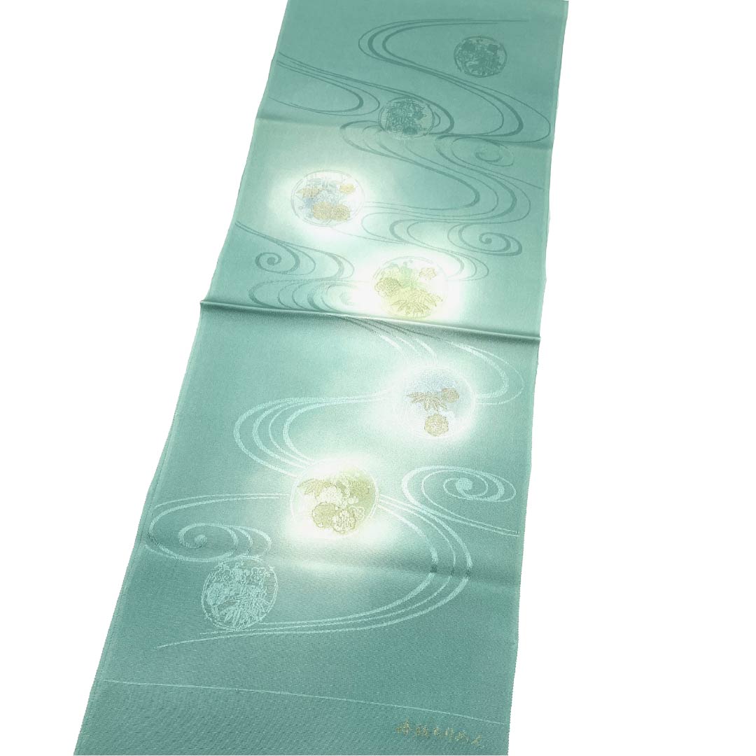 (新古品)帯揚げ 正絹 NEWランク セミフォーマル 花緑青色(はなろくしょういろ) 流水 丸に松竹梅 古典柄 長さ約184cm 幅約28cm 緑系 1136003241919