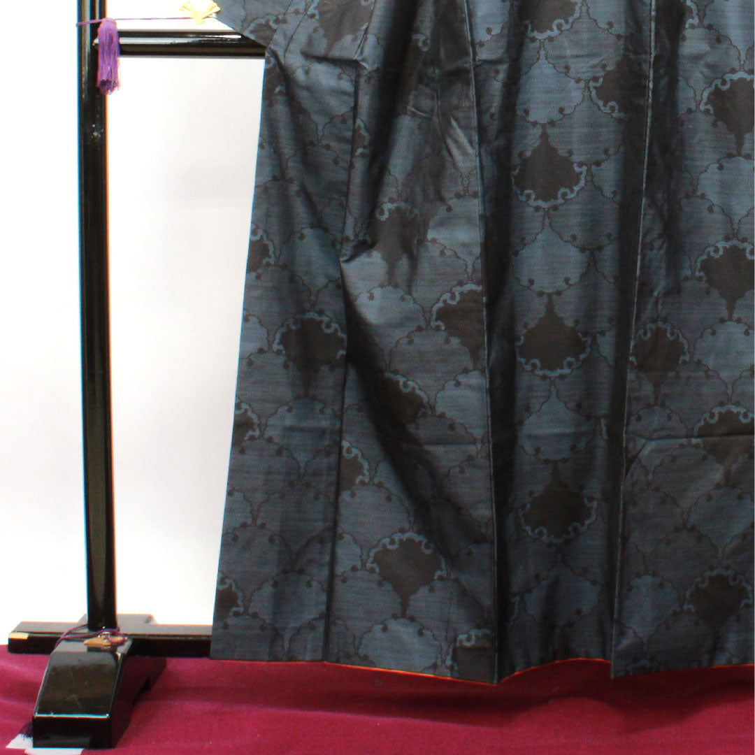 大島紬 身丈160.5cm 裄丈63.5cm 緯総絣 雪輪 正絹 Aランク 袷 紺系 1116002823418