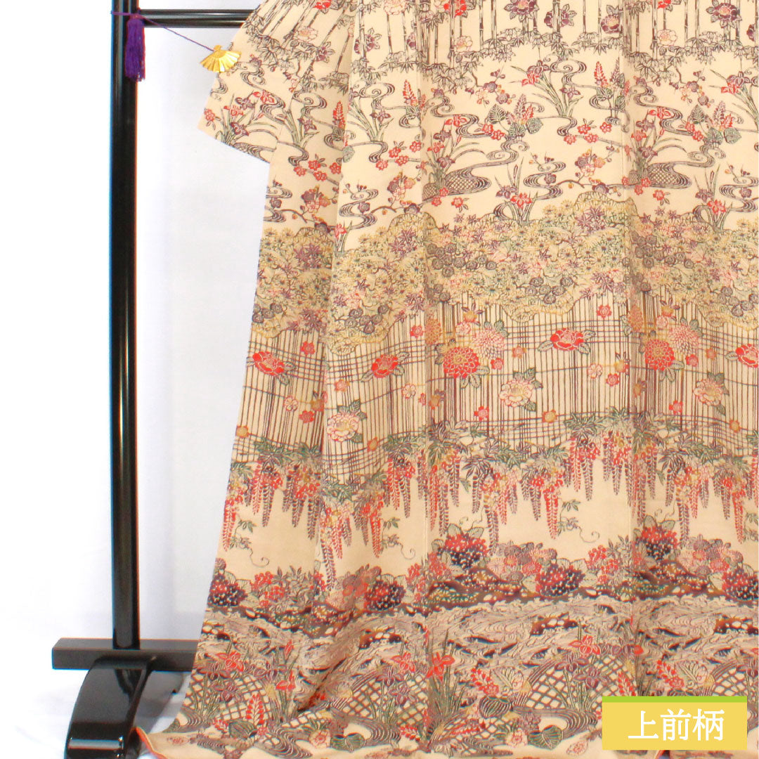 訪問着 正絹 袷 身丈172cm 裄丈64.5cm 松染色(まつぞめいろ) 京紅型 吉祥文様 シルファイン加工 ちりめん地 Sランク ベージュ系 1112005982625