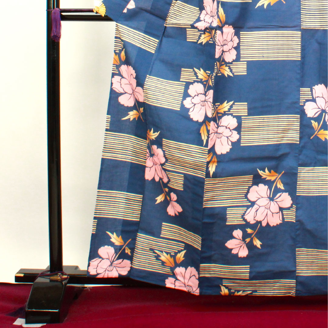 浴衣 濃二藍色 草花模様 木綿 Sランク 単衣 身丈163.5cm 裄丈64cm 紺系 1118001822418
