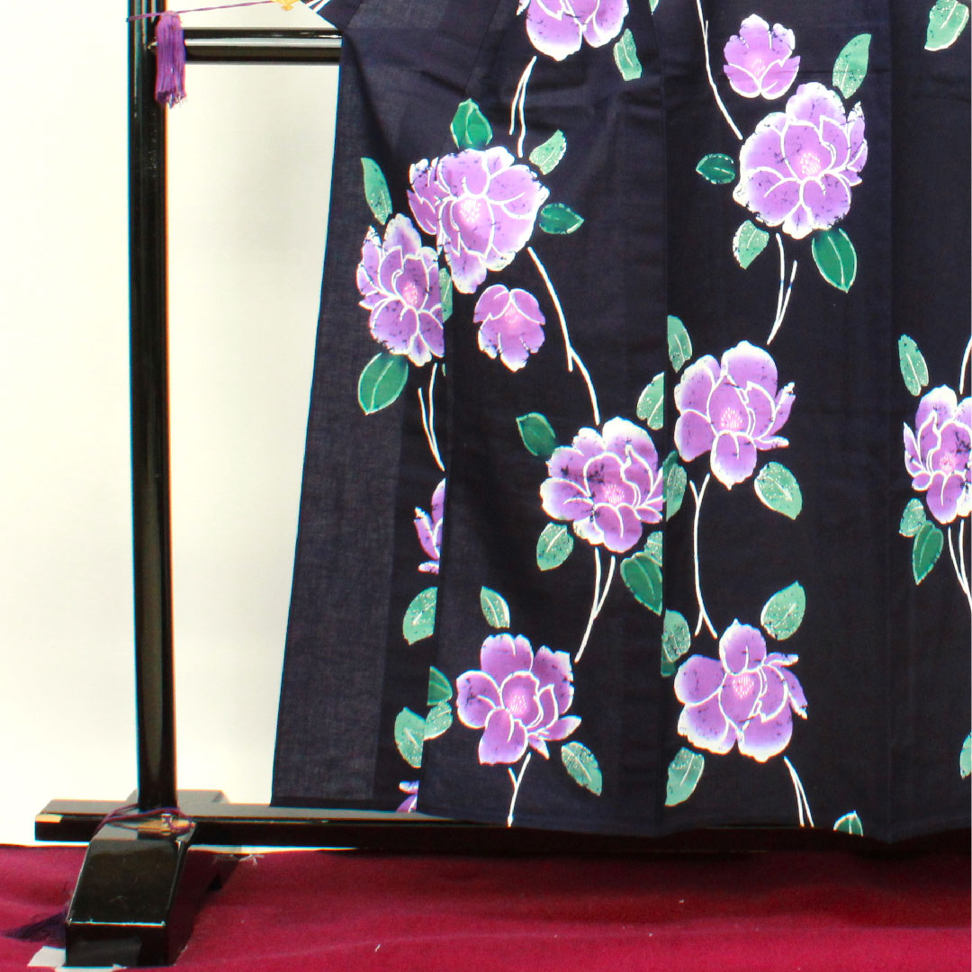 浴衣 濃紺色 山茶花 木綿 Aランク 単衣 身丈157.5cm 裄丈65.5cm 紺系 1118001953318