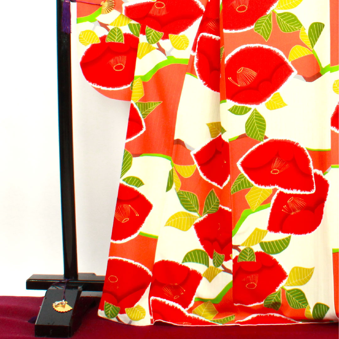 振袖 身丈170cm 裄丈65.5cm 袷 生成り色 洗える着物 椿 ポリ Aランク 白系 1113001413611