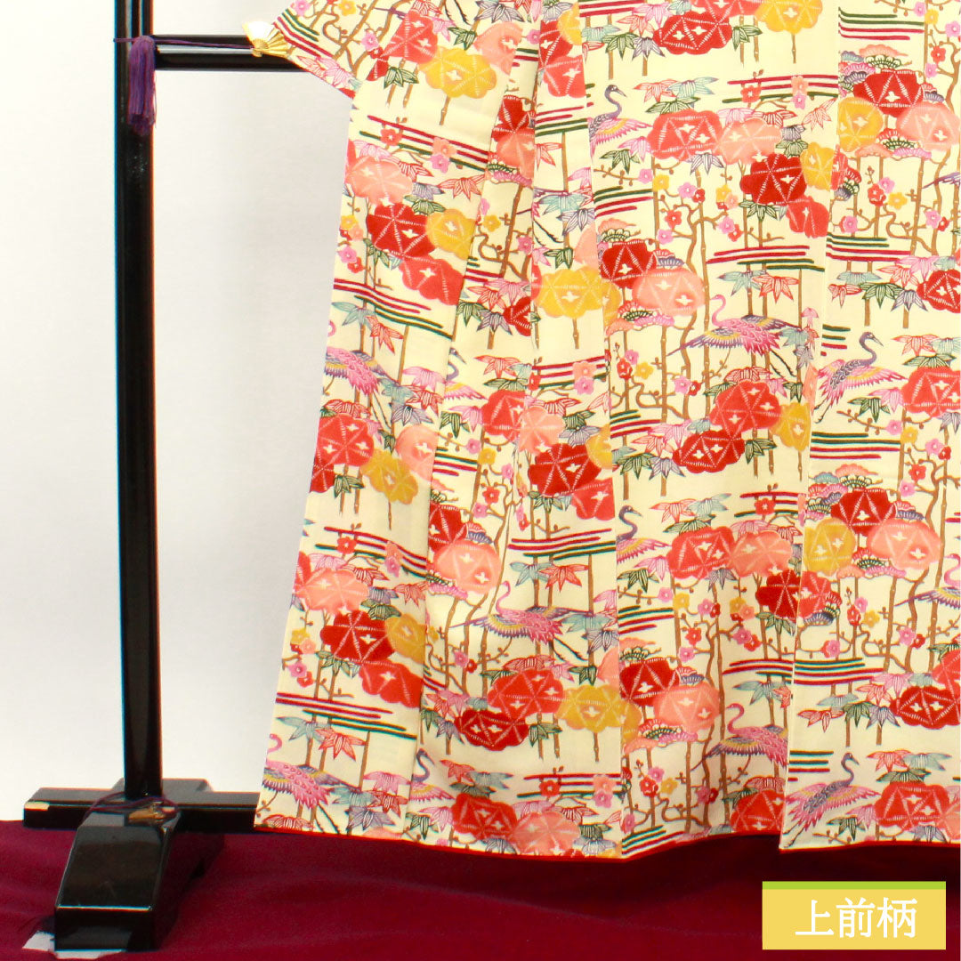 Komon, pure silk, length 160cm, sleeve length 67cm, lined, lacquered, Kyoto Bingata, pine, bamboo, plum and crane, S rank, cream color, 1115003552415