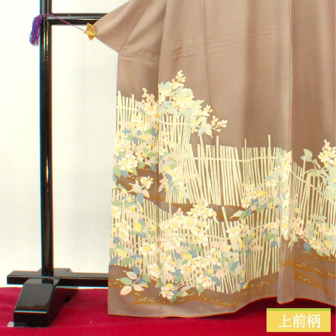 Colored Tomesode, pure silk, length 165cm, sleeve length 66cm, lined, plum gray, genuine Kaga Yuzen, Ichiro Kakimoto, floral pattern, three crests, circle with three split quince, B rank, three crests, purple, 1111001314520