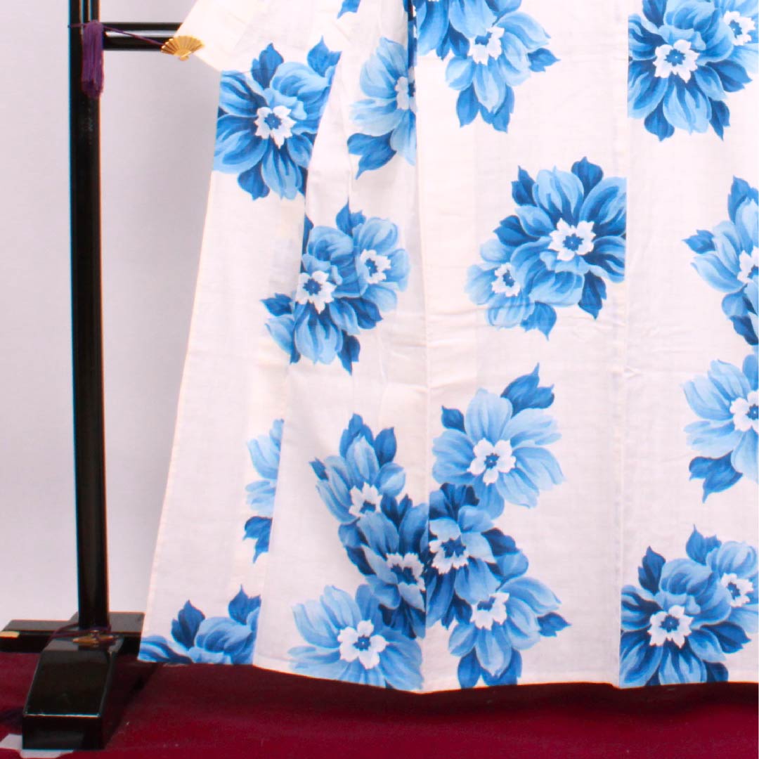 浴衣 乳白色色 花模様 木綿 Sランク 単衣 身丈161.5cm 裄丈66.5cm 白系 1118004292411