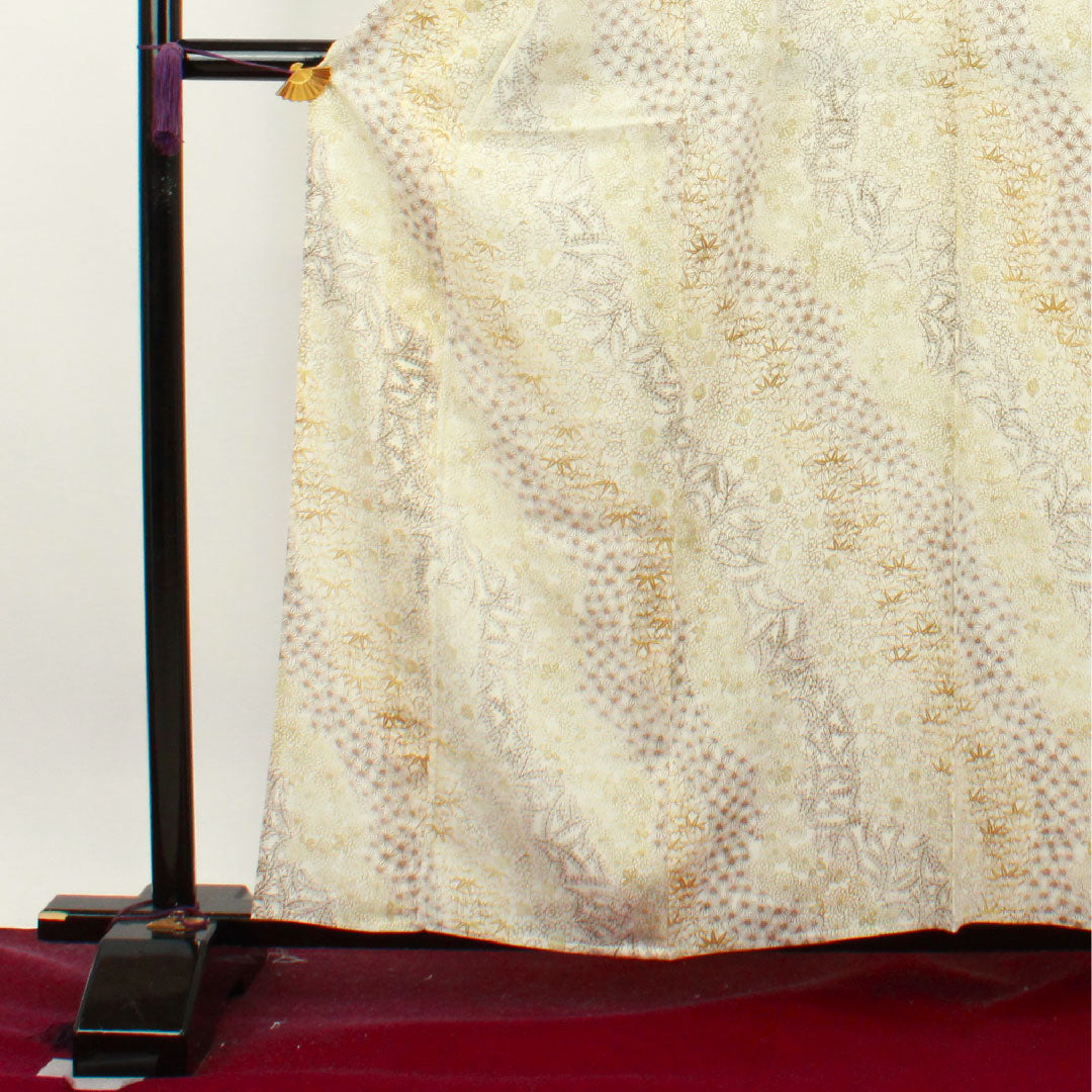 Summer pure silk komon length 161.5cm sleeve length 61.5cm milky white chrysanthemum hemp leaf bamboo silk A rank cream 1132001333415