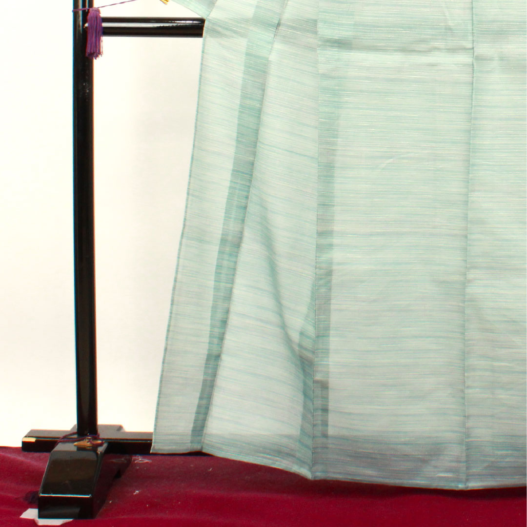 夏物 正絹 紬 身丈163cm 裄丈63cm 薄水色(うすみずいろ) 横縞 紗 Aランク 水色系 1132001023424