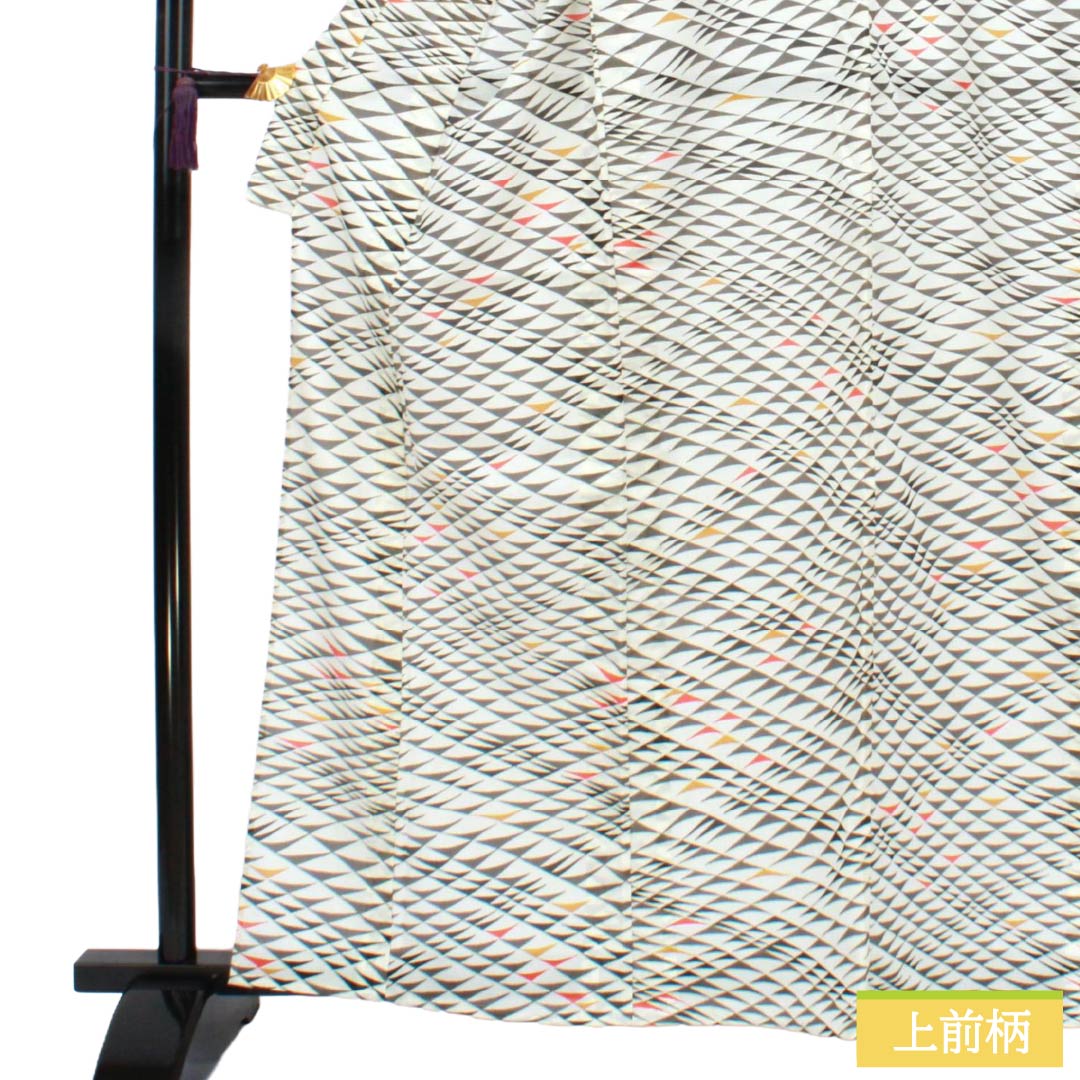 夏物 ポリエステル 小紋 Aランク 身丈163.5cm 裄丈67cm 洗える着物 変り鱗模様 絽 白系 1132006323411