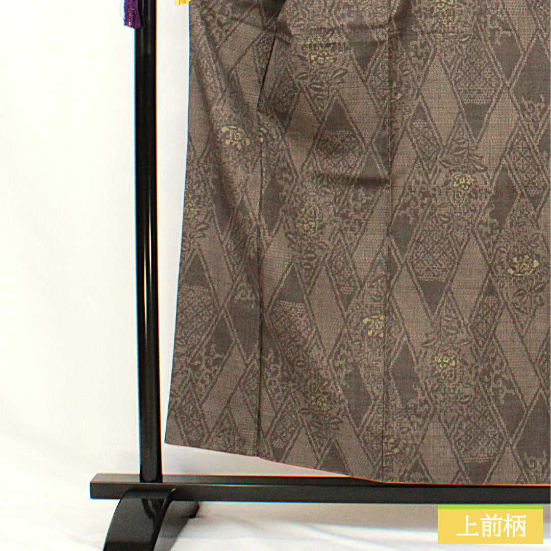 結城紬 正絹 身丈157.5cm 裄丈64.5cm 黝色 抽象模様 しつけ糸付き 未使用品 Sランク 袷 グレー系 1116003322322