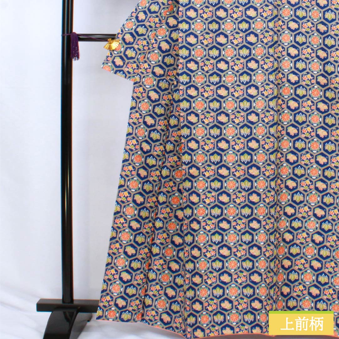 小紋 ポリエステル Sランク 身丈163cm 裄丈64.5cm 袷 紺瑠璃色(こんるりいろ) 亀甲 小花 梅 蝶 紺系 1115007302418