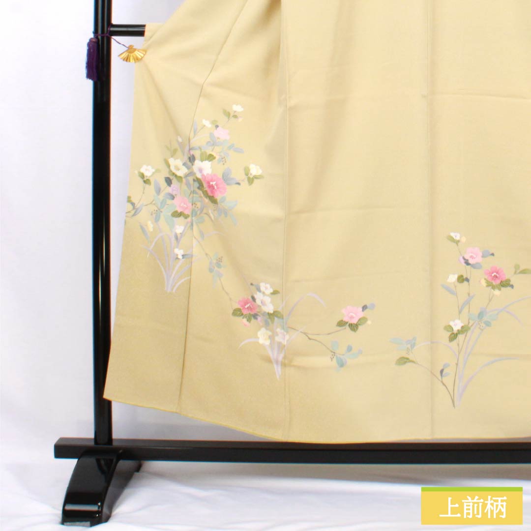Visiting Kimono, Pure Silk, S Rank, Lined, Length 152.5cm, Sleeve Length 63cm, Light Egg-Colored, Kyoto Yuzen Pattern, Floral and Grass Design, Yellow, Product Number: 1112007182223