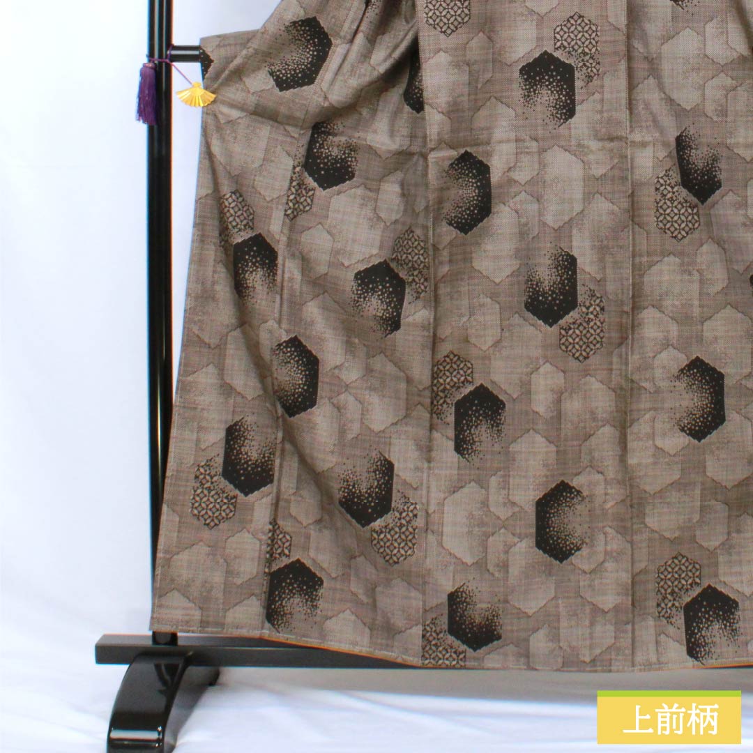 紬 正絹 Sランク 身丈160cm 裄丈69.5cm 柴色(ふしいろ) 大島紬 一元絣 7マルキ 袷 茶系 1116004862414