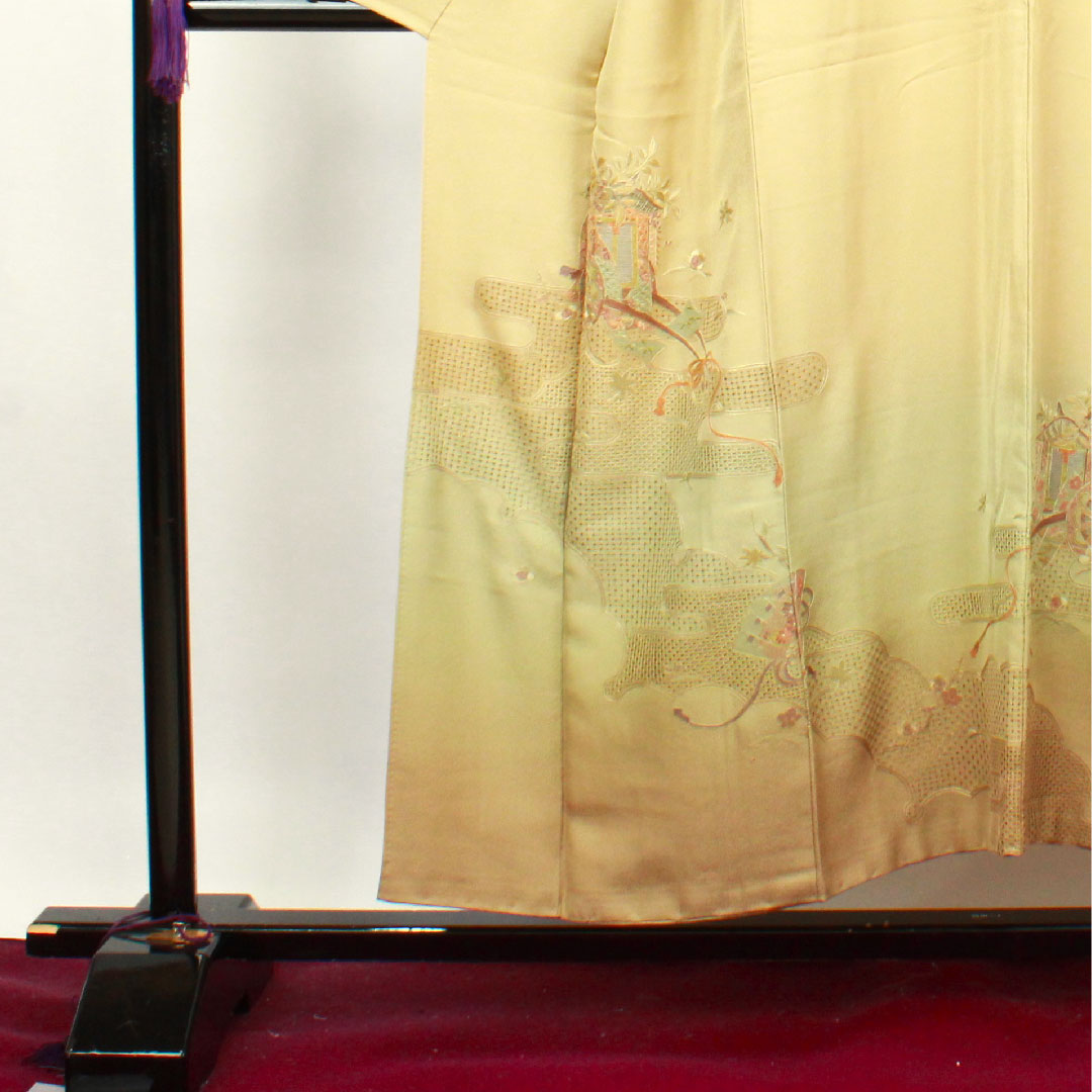 訪問着 袷 身丈152cm 裄丈63cm 枯野色 汕頭刺繡 蘇州刺繡 御所車 正絹 Sランク ベージュ系 1112002752225