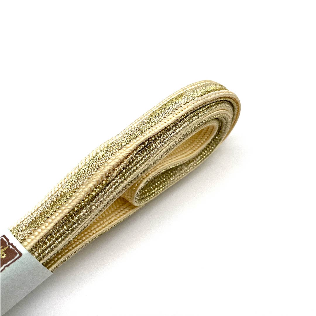 (New old stock) Obijime (belt fastener) Pure silk, quarter-length cord, Mitsudasouiro (Mitsudasou-iro), Iga braid, Iga Maezawa Kobo, traditional craft, length approx. 186cm, width approx. 1.5cm, semi-formal, S rank, cream color, 1135000862915
