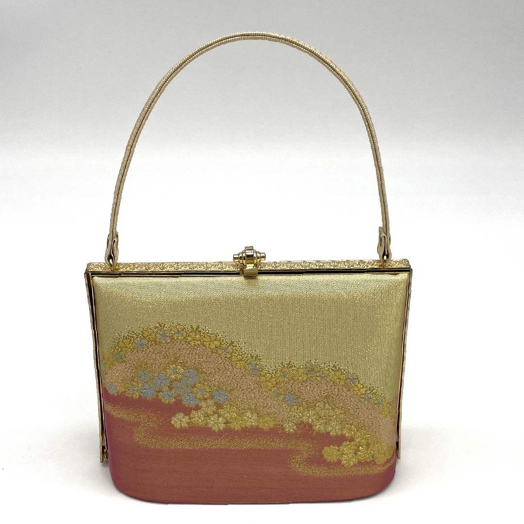 (新古品)草履バックセット フォーマル 金色(きんいろ) 未使用品 桜 古典柄 Mサイズ 金系 Sランク 1133000162321