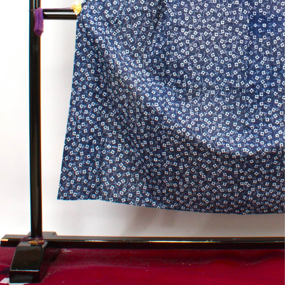 浴衣 濃紺色 花模様 木綿 Aランク 単衣 身丈152cm 裄丈63cm 紺系 1118004073218