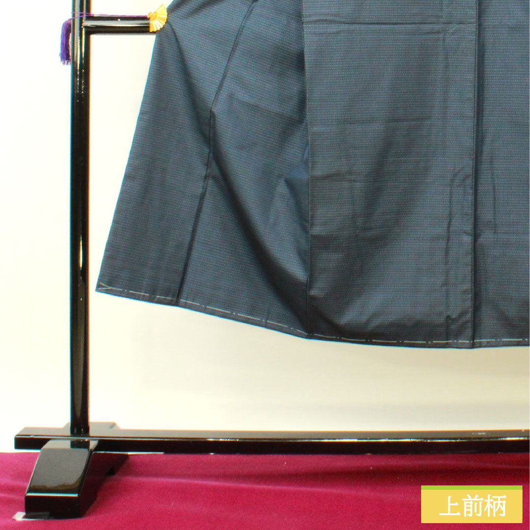 男物 正絹 身丈139cm 裄丈73.5cm 大島紬 緯総絣 しつけ糸付き 未使用品 Sランク 袷 紺系 1119000892318