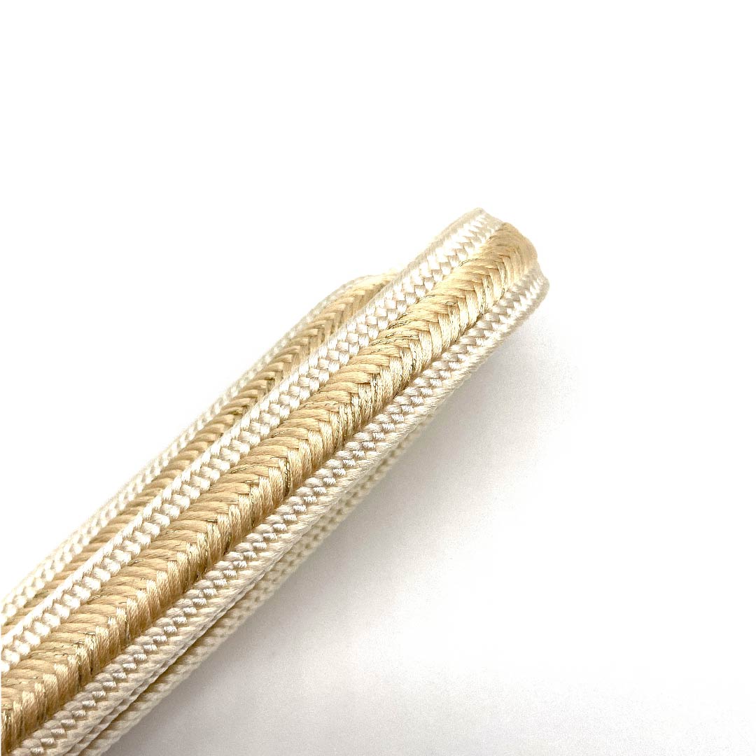 (New old stock) Silk obi-jime (sash fastener) - quarter cord - Tonokoiro (tonokoiro) - Goshima cord - Edo braid - long - length approx. 175cm, width approx. 1.5cm - semi-formal - S rank - cream color - 1135000552915