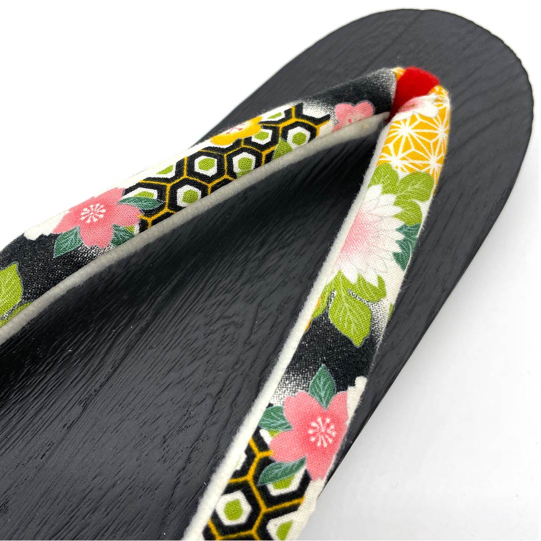 (新品未使用品)下駄 菊 桜 梅 麻の葉 亀甲 XLサイズ 黒系 NEWランク 1122001031510