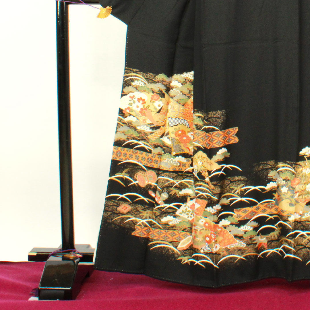 黒留袖 身丈164cm 裄丈62.5cm 袷 京友禅 吉祥文様 丸に三つ巴 正絹 Sランク 五つ紋 黒系 1111000592410