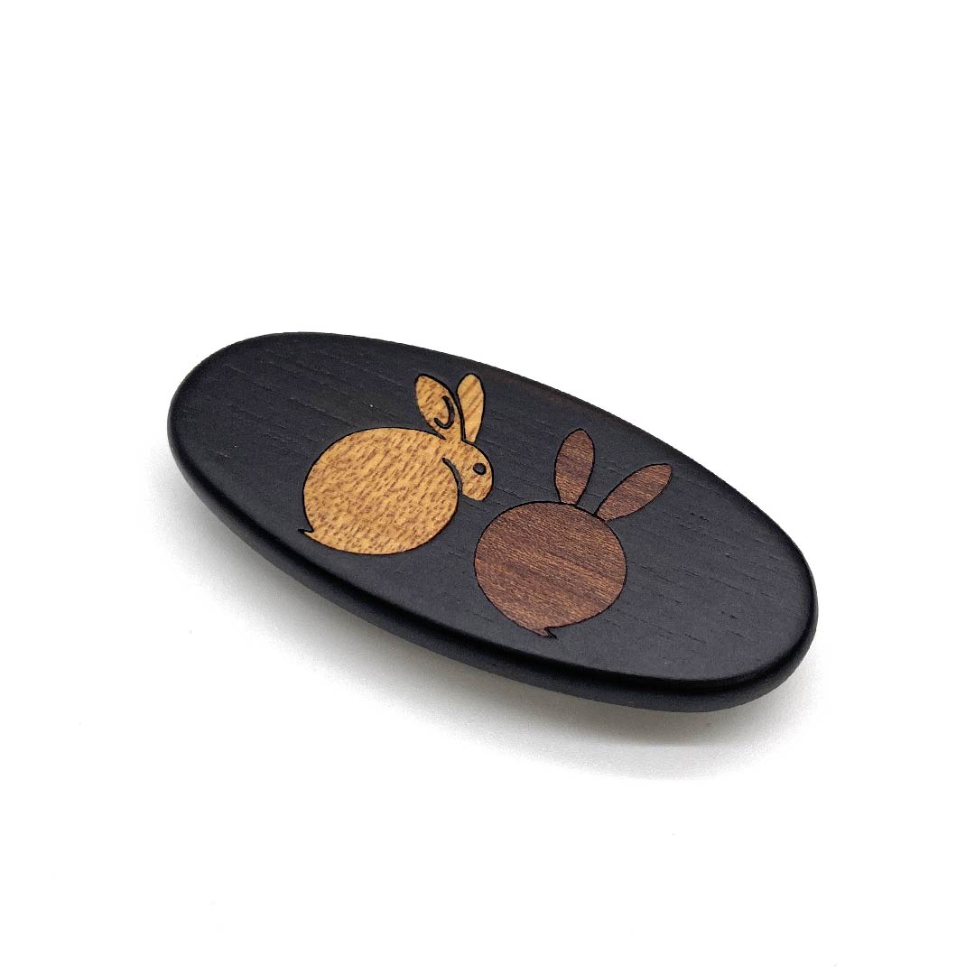 (新旧货) 腰带扣 木雕 休闲 土黑色 木镶嵌 兔子 动物 长约2.5cm 宽约6cm S级 棕色 1137000502914