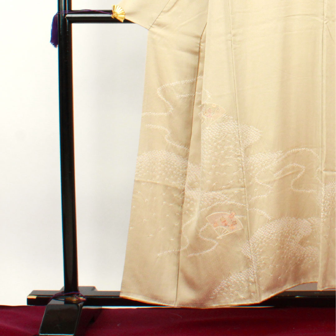 訪問着 袷 身丈153.5cm 裄丈62.5cm 白橡色 刺繡 絞り 扇 正絹 Bランク クリーム系 1112002194215